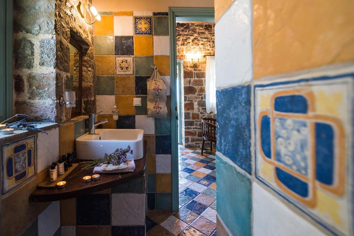 Palaeopoli Villas Avlemonas Rum bild